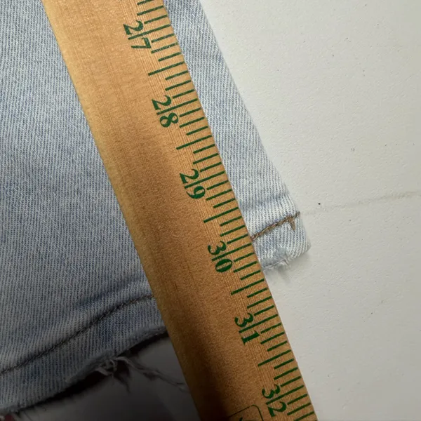 Vervet Blue 90s Vintage Straight Jean‎ light wash women’s size 26 - Image 10