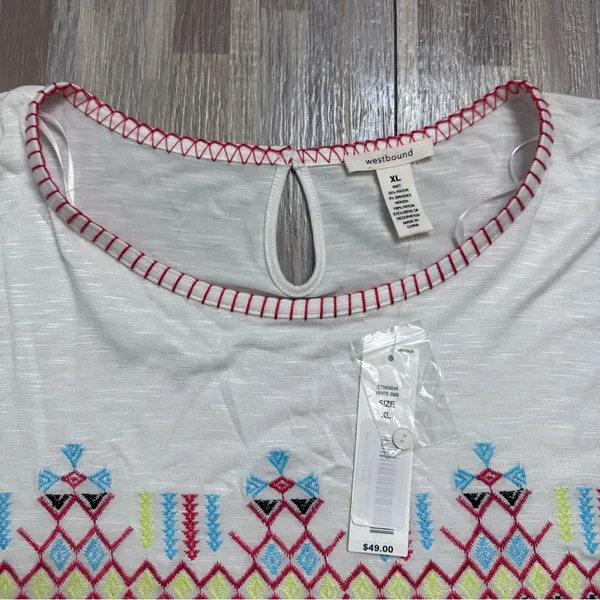 Westbound White Blouse with Multicolor Embroidery NWT Women’s XL - Image 4