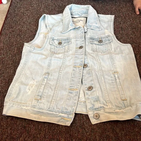 ‎Abercrombie & fitch medium vest - Image 3