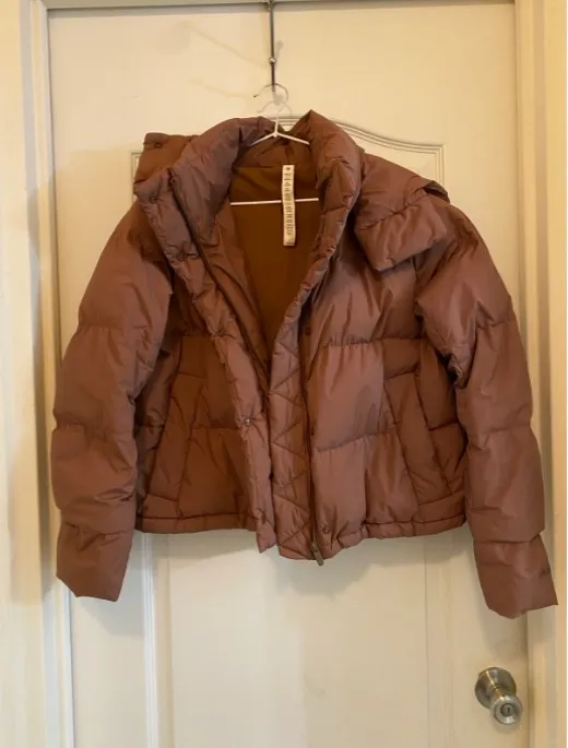 Lululemon Wunder Puff Brown Cropped Puffer Jacket size 8 - Image 2
