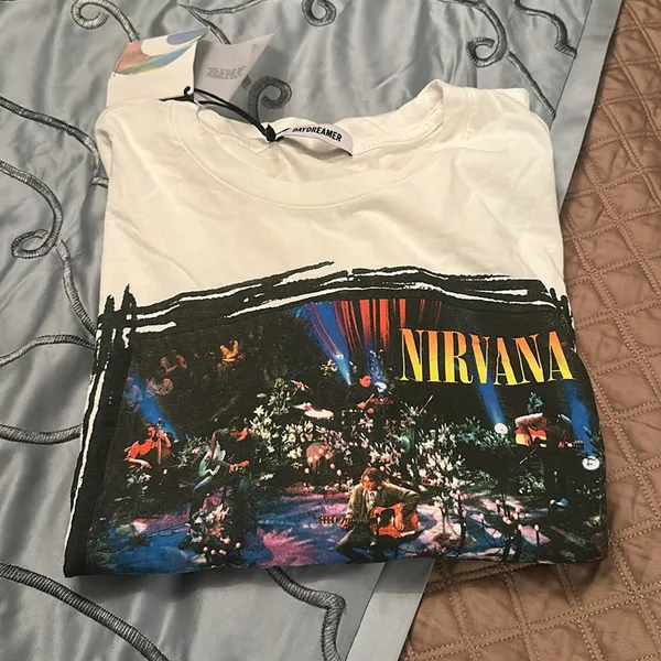 Daydreamer Nirvana nwt unplugged in New York large white tee graphic - Image 7