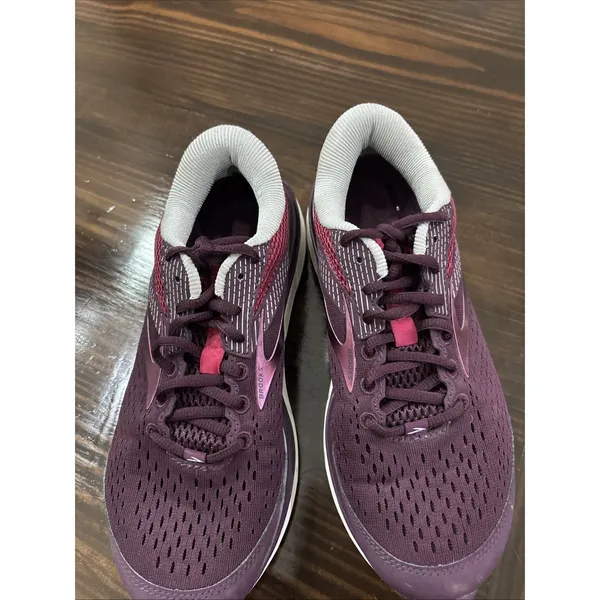 Brooks Dyad 10 Women 8D Wide Purple Cushioned Gym Running Activewear Shoes - Image 6