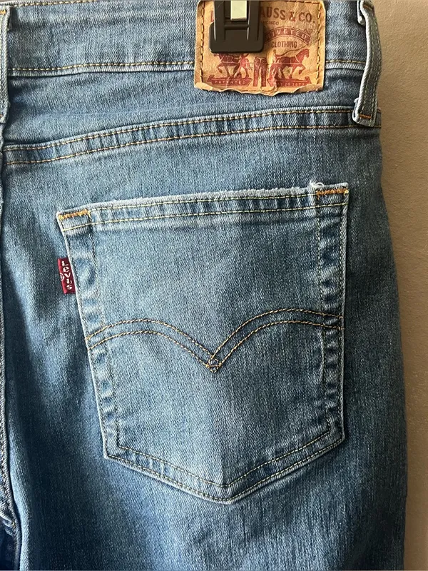 Levi’s 726 Flare Jeans Size 32 - Image 5