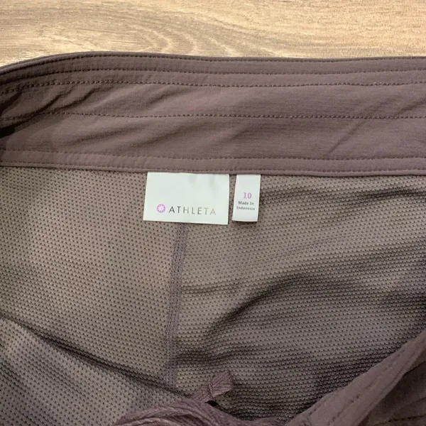 Athleta Skort.  Size: 10.  Side zippers. Drawstring waist. - Image 4