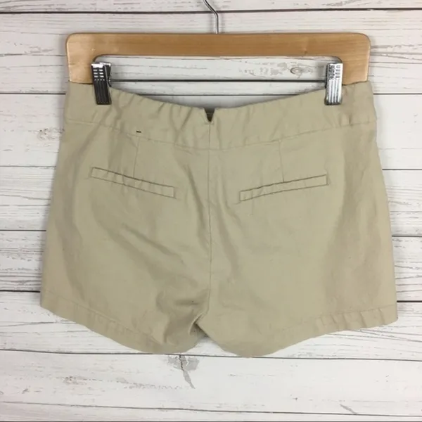 Banana Republic Factory Dressy Khaki‎ Shorts - Image 3