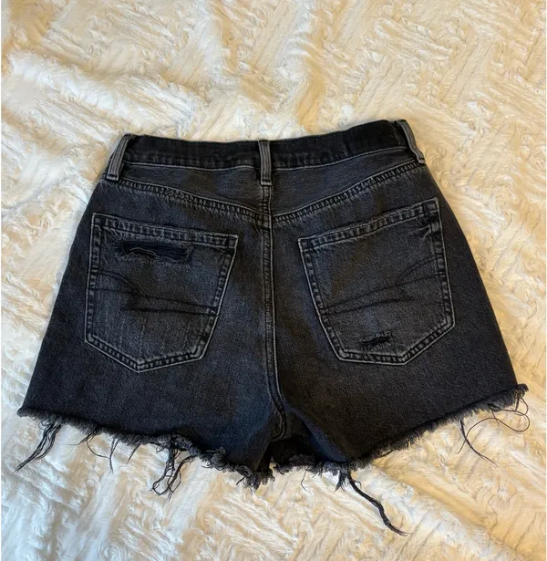 American Eagle Highest Rise 90s Boyfriend Shorts 4 - Image 2