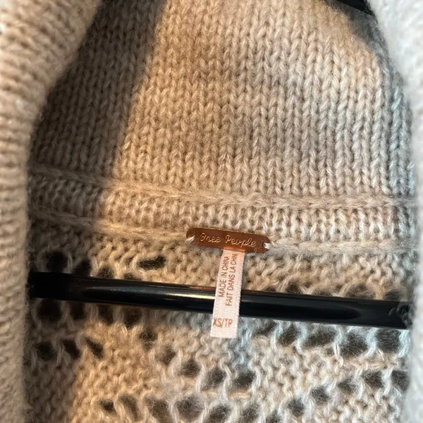 Free People XS‎ Womens Shawl Collar Cardigan Wool Crochet Knit Eyelet Cottage - Image 7