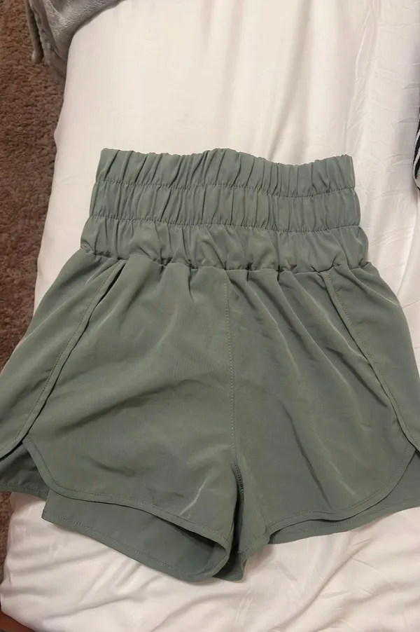 Shorts Green - Image 3