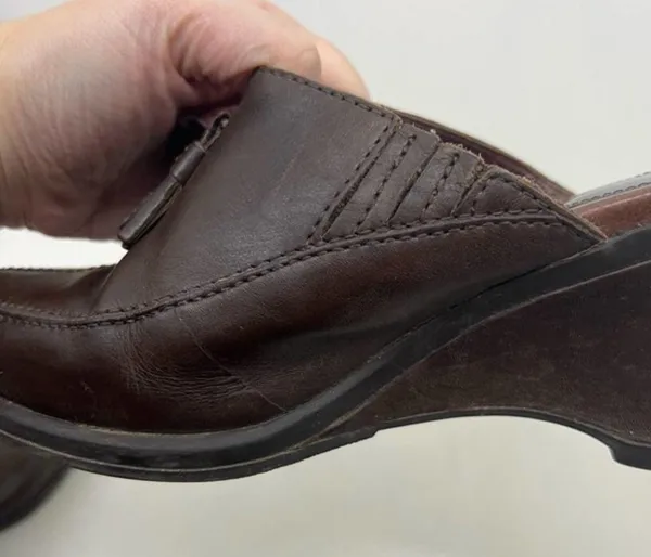 Ariat Women's Brown Leather Clogs Slip On Mules Tassels style #20926 size 7 - Image 8