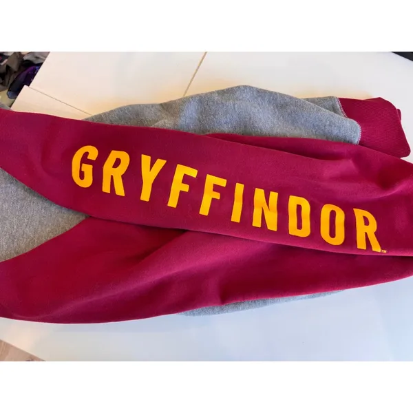 Harry Potter Gryffindor‎ Sweatshirt pullover small cozy cosplay souvenirs - Image 9