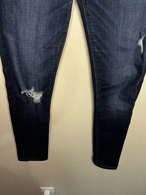 Hudson Natalie Mid Rise‎ Super Skinny Distressed Jeans - Image 5