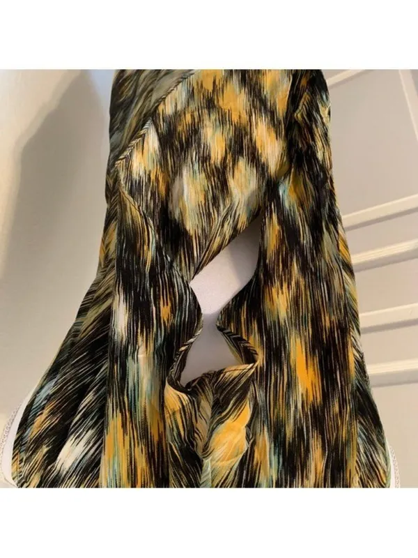 Sequined Sleeveless Printed Tunic Top With Open Back Detail By Greylin Size L - Image 5