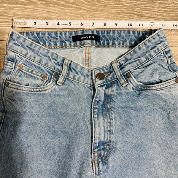 Waven Tova 90s Wide Leg Jeans V-Waist Light Blue Raw Hem Womens 26 x 31‎ US 4 - Image 5