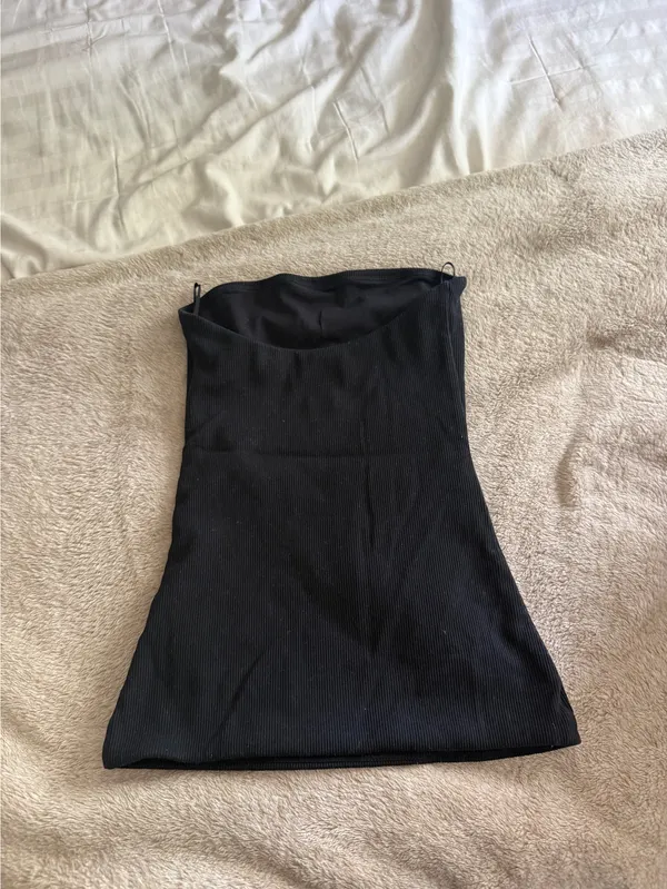 Aritzia Top - Image 3