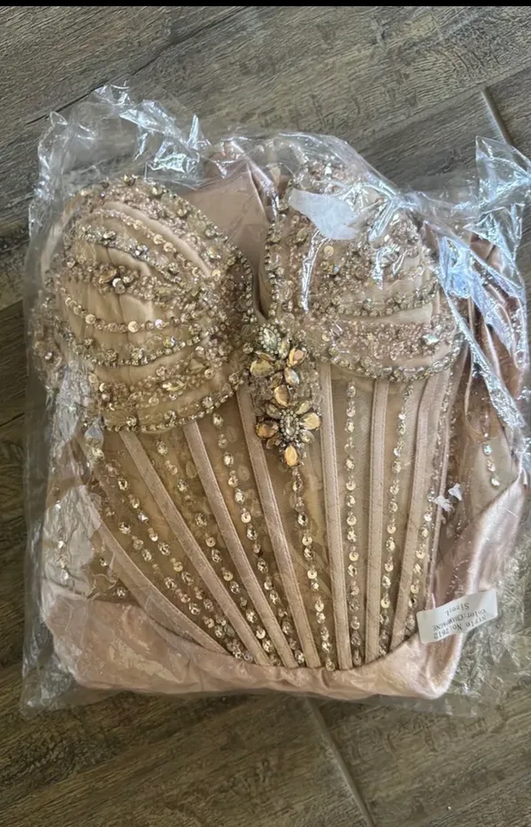 Champagne women’s dress Gold Size L - Image 3