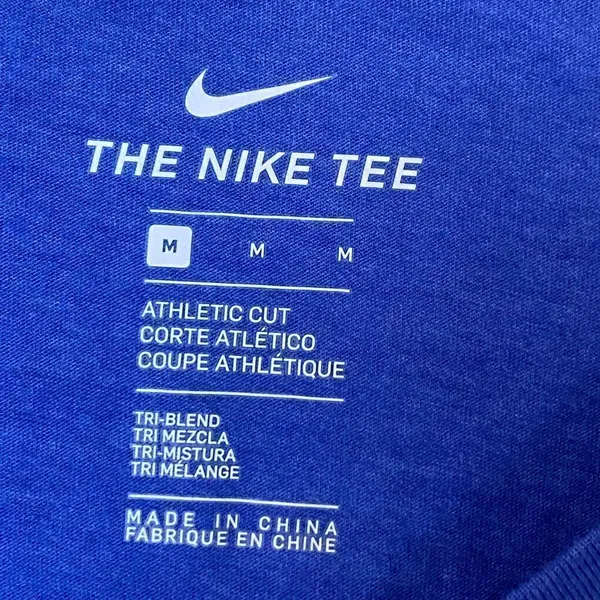 The Florida Gators V-Neck Nike Graphic T-Shirt Size Medium - Image 5