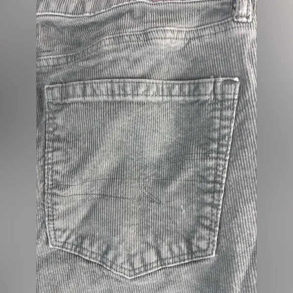 American Eagle Outfitters 12 Mom Straight Jean Corduroy Pants in Emerald Green - Image 4