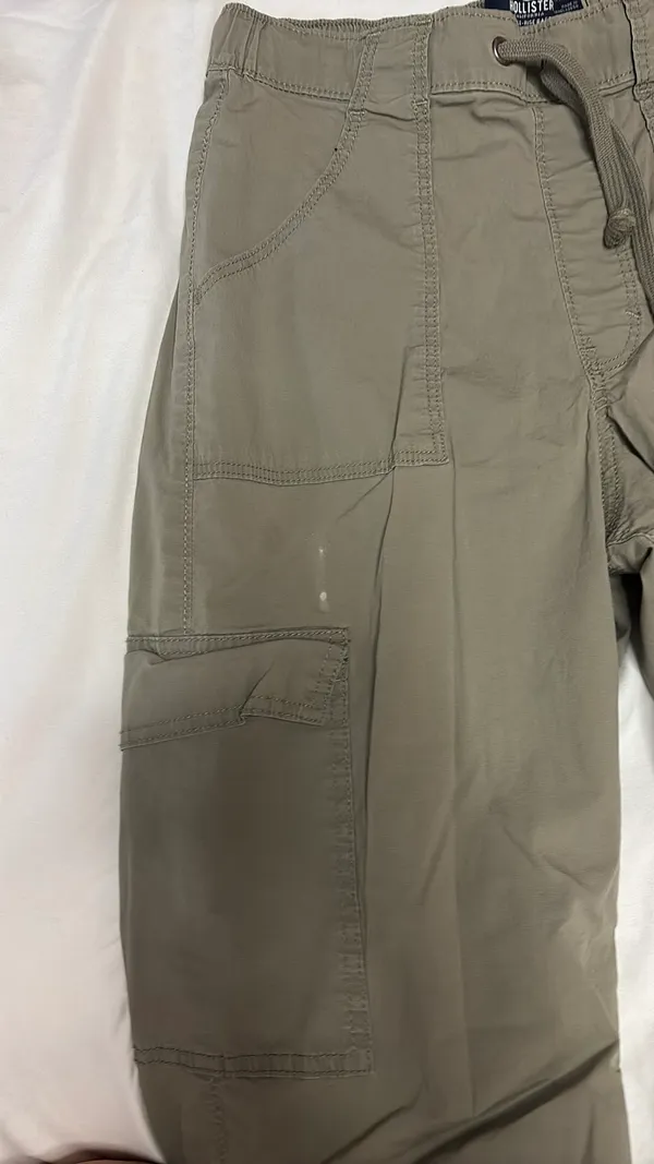 Hollister small long green cargo adjustable-rise baggy pant - Image 5