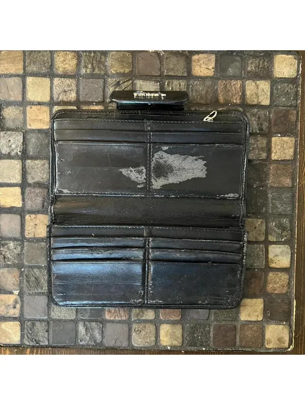 Vintage Y2K Coach signature monogram wallet 🖤 - Image 3