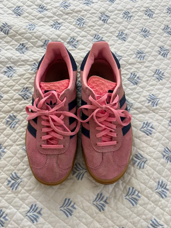 Adidas Gazelle Sneakers Pink Suede - Image 2