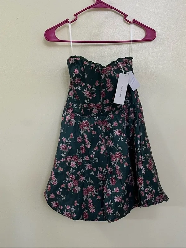 NEW Altar’d State Floral Bubble Mini Dress Size Medium NWT - Image 2