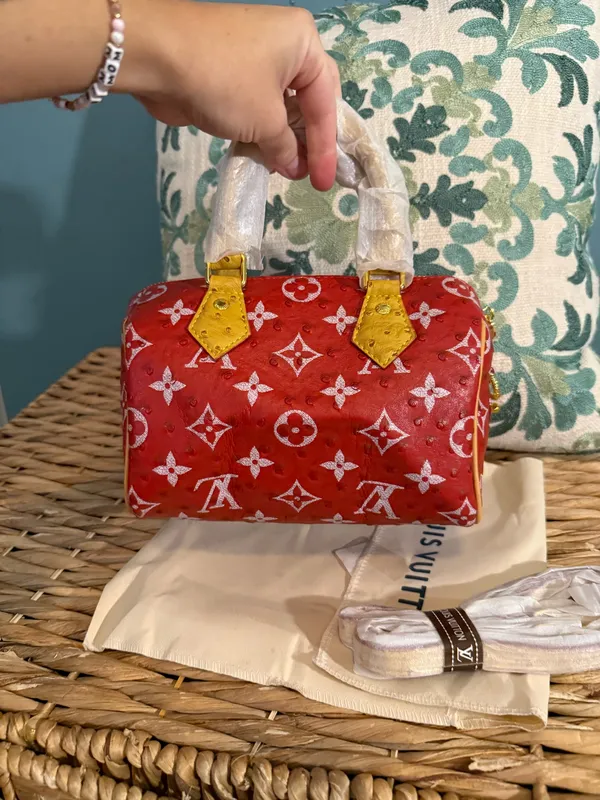 Red handbag - Image 6