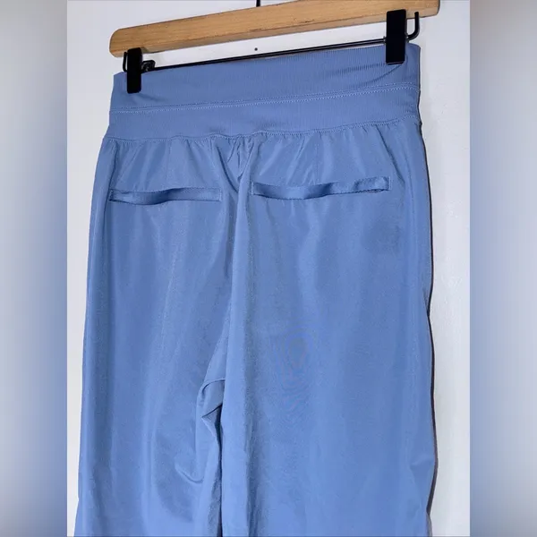 Athleta Lots Slim Tapered Crop Pants‎ Blue Size 4 - Image 4