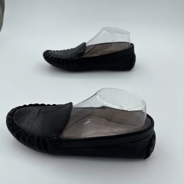 Women's Cole Haan Women's Evelyn Black Leather Driver loafers Size 7.5B - Image 4