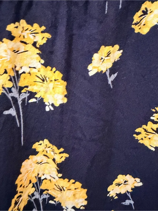LOFT Wide Leg pull on pants size Medium - Image 11