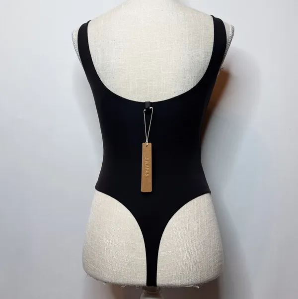 NWT Skims Fits Everybody Square Neck Bodysuit  - Image 4