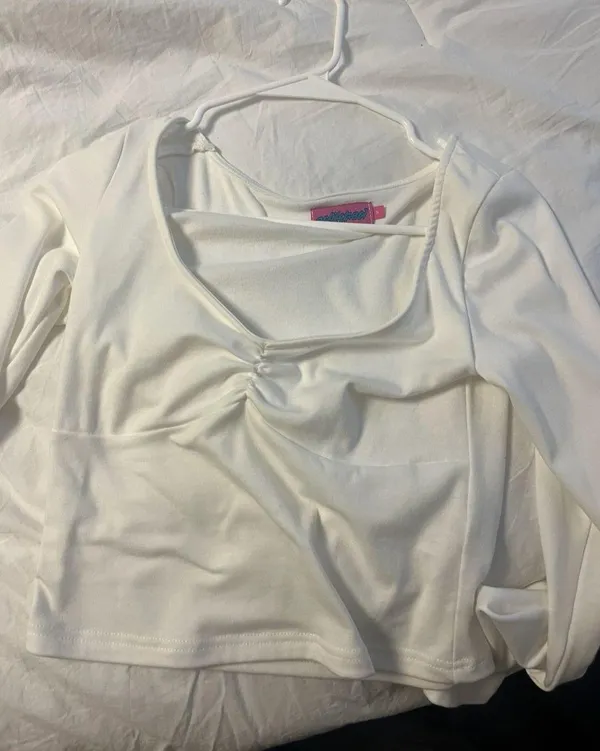 Edikted Long Sleeve - Image 2