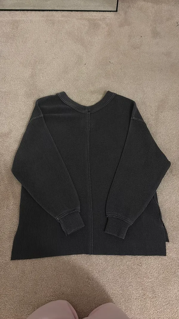 Aerie Ribbed V-Neck Sweater - Image 3