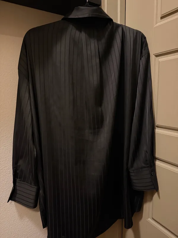 Zara Oversized Black Stripe Blouse - Image 4