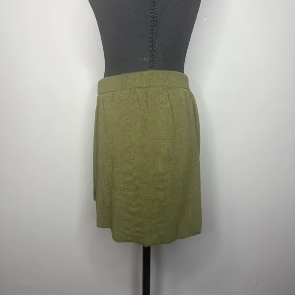 Nasty Gal High Waist Knit Shorts in Olive - Image 2