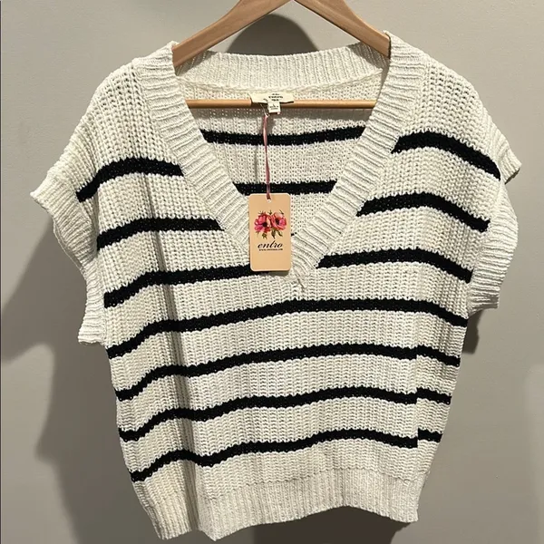 Entro Large Stripe Knit Cap Short Sleeve Sweater Top‎ - Image 5