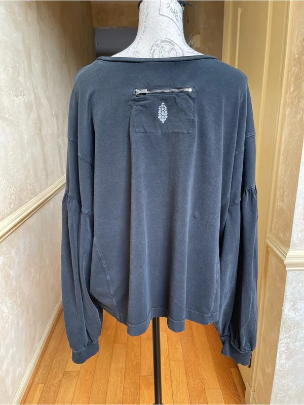 Free People Movement Balloon Long Sleeves Crop top Oversized Logo Bohemian Sz XL - Image 7
