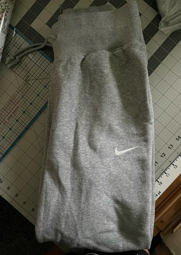 Nike Sweatpants - Image 5