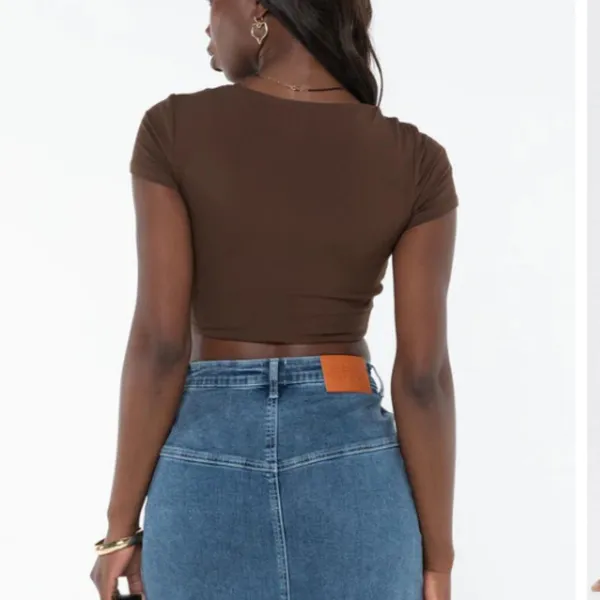 NWT Princess Polly Nolan Short Sleeve Ribbed Crop Top Size Small 4 Brown Cute - Image 3