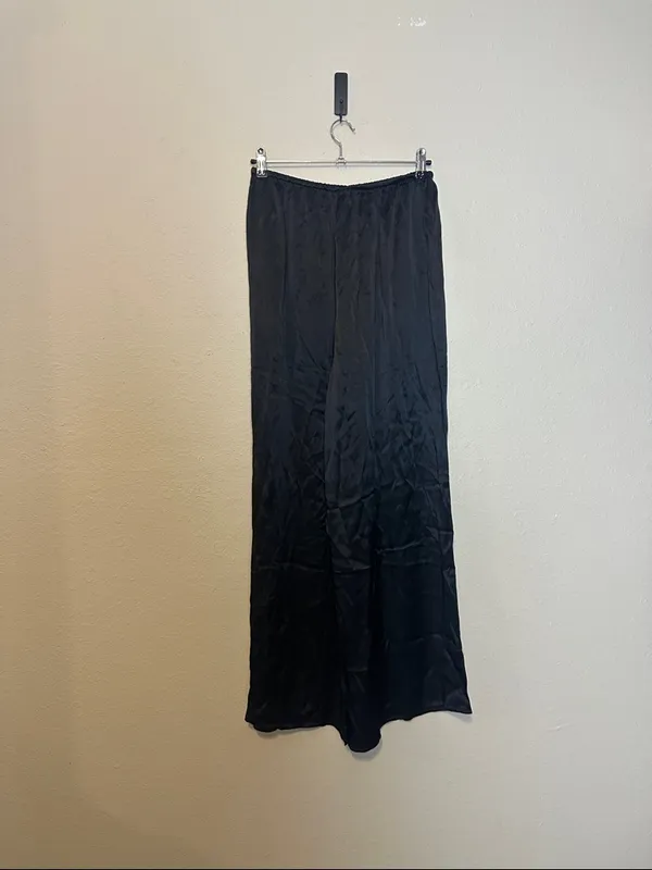 White fox Catching Up Wide Leg Pants Black‎ Size Medium NWT - Image 6