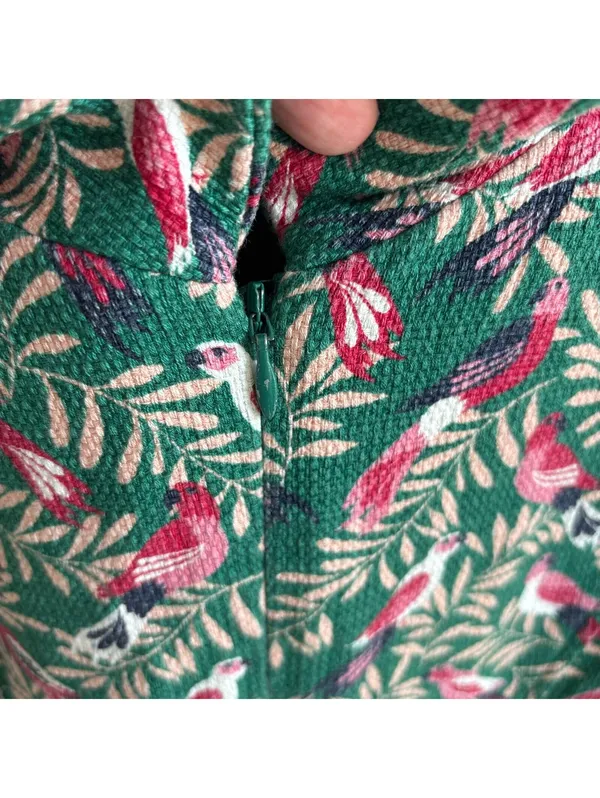 Boden EUC Women's Martha Seam Detail Dress Green Bird Print Size 6R - Image 7