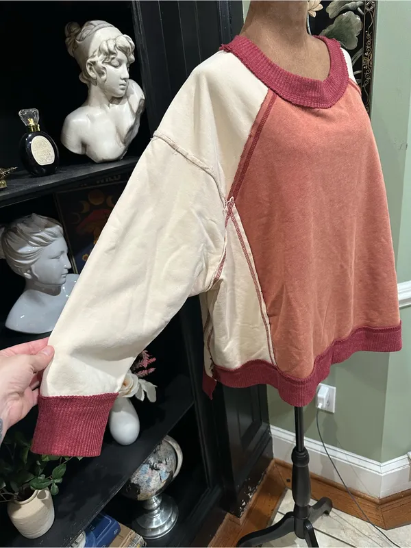 Oli & Hali Rust & Brick Orange Exposed‑Seam Pullover Sweatshirt – Size Medium - Image 2