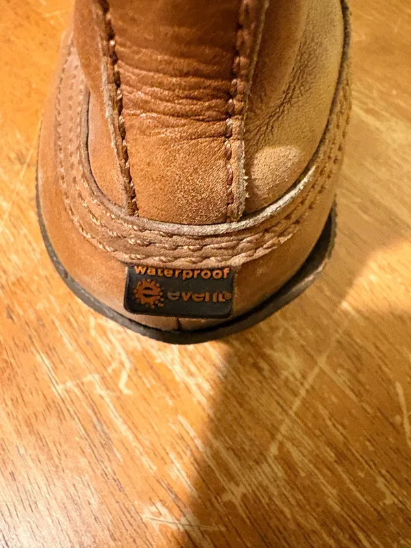 Ugg Men’s 5665 waterproof boots - Image 7