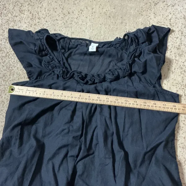 Old Navy Black Ruffle Neck Sleeveless Shift Dress Womens M Black Flounce - Image 6
