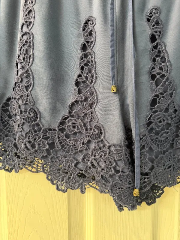 Anthropologie Elevenses Navy Blue Lace Drawstring Linen Shorts Size XL - Image 2