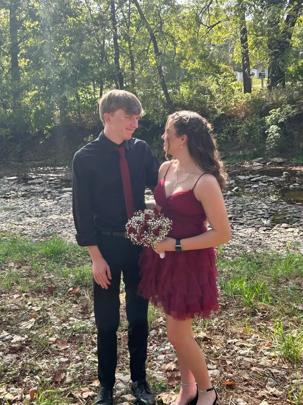 Dillard's Red blush homecoming dress - Image 2