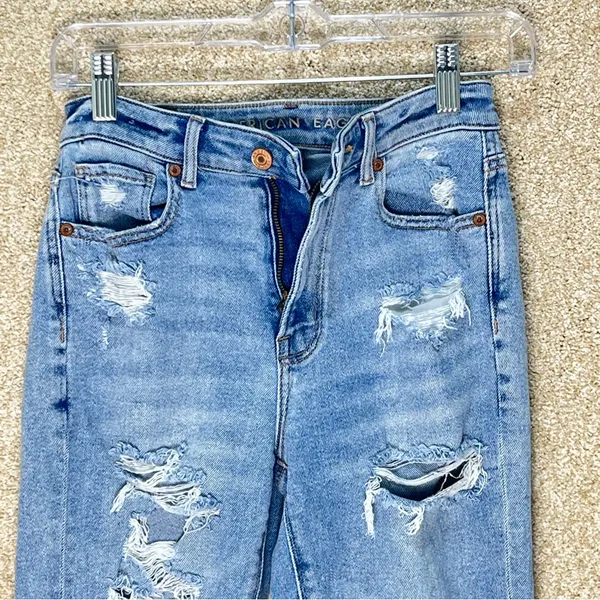 American Eagle Mom Jeans distressed size 00 regular juniors denim cotton‎ blend - Image 2