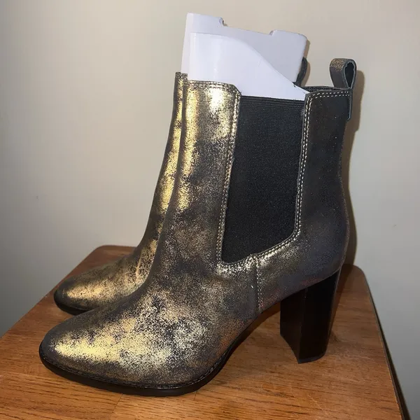Lauren Ralph Lauren Mylah Metallic Chelsea Booties‎ Women 9.5 Bronze Gold NEW - Image 4
