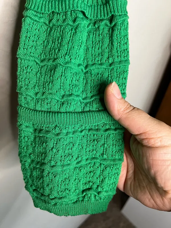Cider Kelly Green‎ Ribbed Cropped Button-Up Exaggerated Cuff Cardigan Sweater - Image 4
