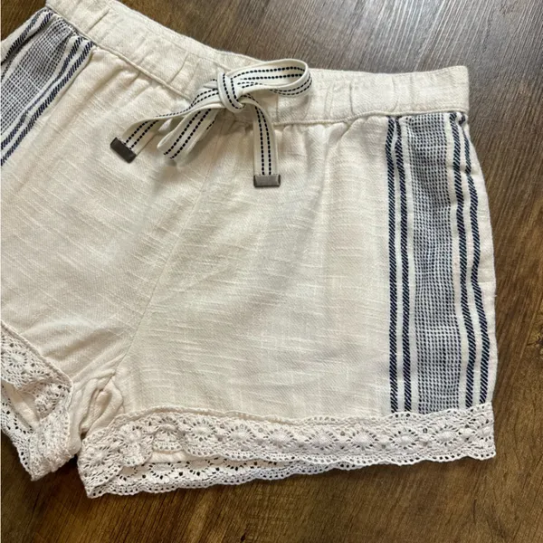 NWT Aerie Cotton Linen Stripe Lace Shorts Sz Medium Tie Waist - Image 3