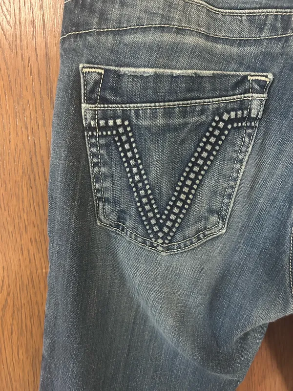Volume size 28(5/6) junior Levi’s - Image 3